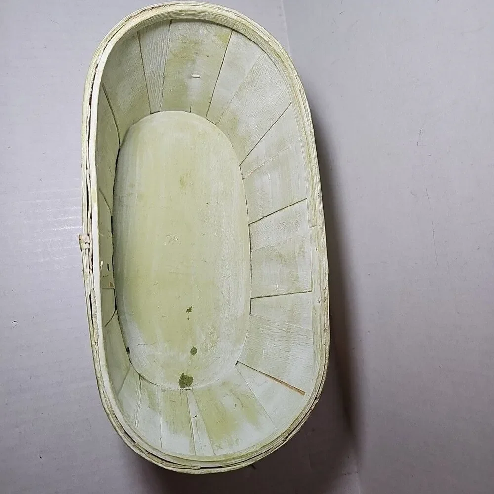 Green Butterfly Planter With White, Slatted Basket-weave Bottom Pastel Earthy